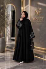 عباية زمردة.. لستايل عصري لا يُقاوم - Image 3