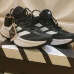 اللون الاسود الفخم من اديداس تريكس Adidas Terrex